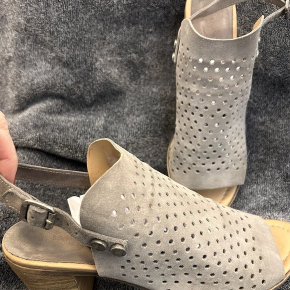 Sophia Milano Sling back, grey suede, size 10 m - Picture 3 of 10